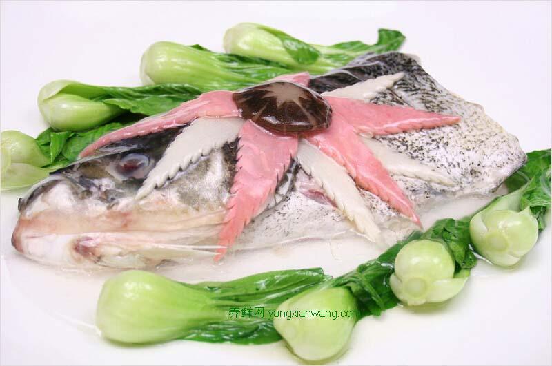 【水煮鲢鱼】鲢鱼如何做美味更好吃
