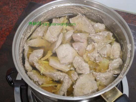 猪肝汤如何做美味更好吃_女人吃猪肝汤的功效